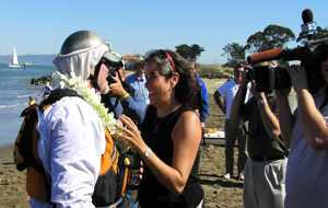 Paul McHugh and Dawn Garcia enjoy a triumphant reunion. Photo by Michael Maloney, S.F. Chronicle.